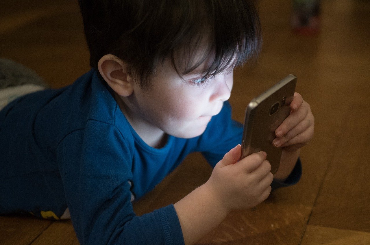 Screens and why they are not  good for children